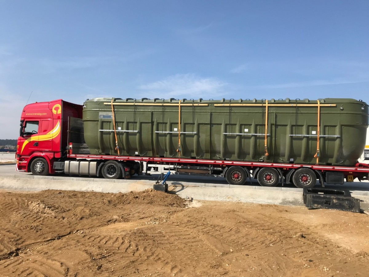 Komercyjna / lokalna oczyszczalnia ścieków Kingspan BioDisc BN 300RLM